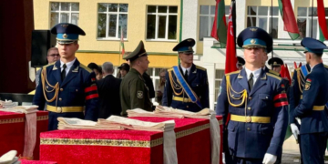 В Каменце с воинскими почестями перезахоронили останки 43 защитников, погибших в годы Великой Отечественной войны