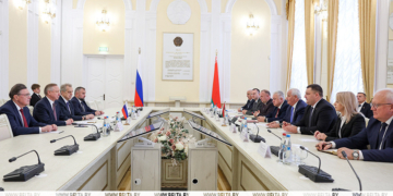 Брестская область готова наладить прямые поставки овощей и фруктов в крупные торговые сети Санкт-Петербурга