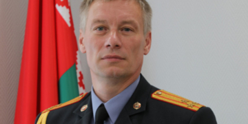 Генерал-майор Дмитрий Корзюк уволен в запас