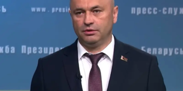 Александр Рогожник освобожден от должности председателя Витебского облисполкома в связи с болезнью