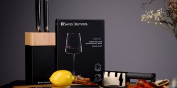 Праздник без повода: в «Евроопт» стартует акция с ножами и бокалами Swiss Diamond
