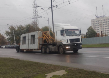 25 октября – День автомобилиста и дорожника. Дома на колесах