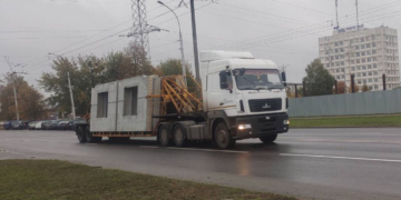 25 октября – День автомобилиста и дорожника. Дома на колесах