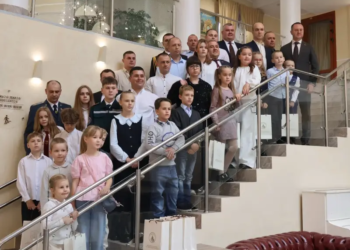 Кто-то зовет их «батя»…