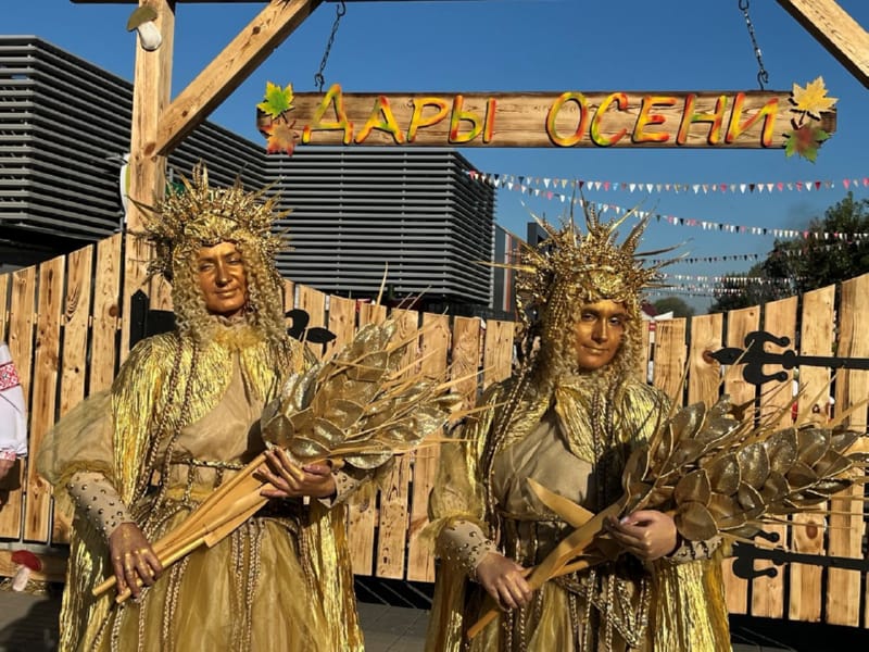 В Бресте проходит фестиваль-ярмарка «Дары осени»