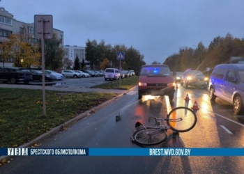 Утром в Кобрине в ДТП травмирован велосипедист: не спешился на переходе
